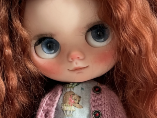 Middie Blythe Doll Eyra